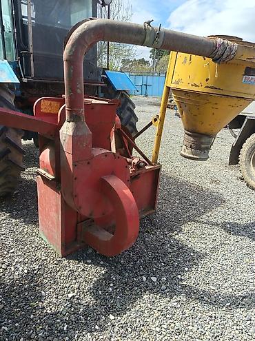 Сельскохозяйственное оборудование: Tekyataganlı markalı traktor qoşqulu yem üyüdücü–qarışdırıcı (dane/ot — 1