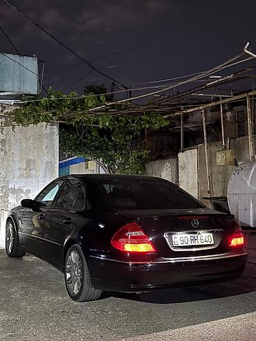 w211 amg: Mercedes-Benz E-Class: 2.2 l | 2004 il Sedan — 2