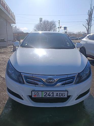 BYD: BYD E5: 2019 г., Автомат, Электромобиль, Седан — 10