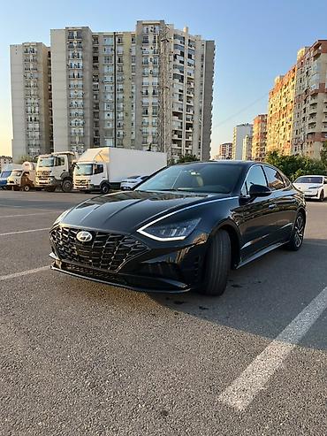 авто базар: Hyundai Sonata – biznes sinfi sedan Xüsusiyyətlər və təchizat: - Qara — 1