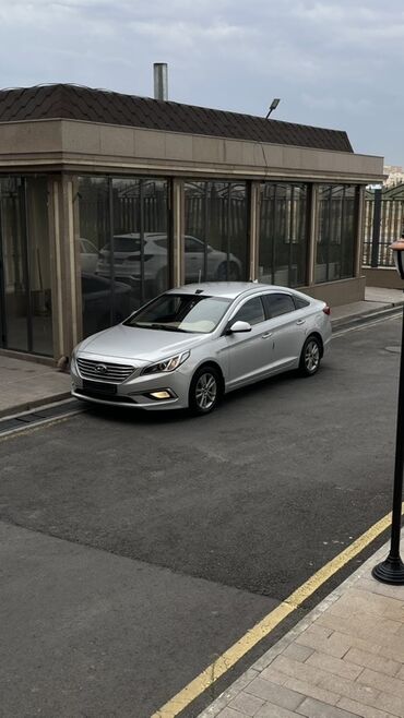 где можно купить шины в рассрочку: Hyundai Sonata: 2015 г., 2 л, Автомат, Газ, Седан