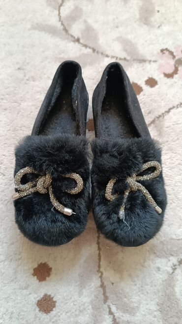 обувь зимный: В отличном состоянии 35 размер !!!