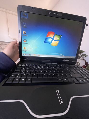 Ноутбуки: Ноутбук, Packard Bell, 2 ГБ ОЗУ, Б/у, Для несложных задач