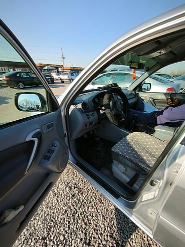 бампер раф4: Toyota RAV4: 2002 г., 2 л, Механика, Дизель, Кроссовер — 6