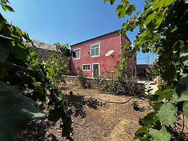 Həyət evləri və villaların satışı: 8 otaq, 220 kv. m, Orta təmir — 18