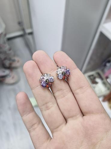 Күмүш зер буюмдар: Күмүш сөйкөлөр, Үлгүсү 925, Сваровски таштары, Аялдарга, Колдонулган — 2