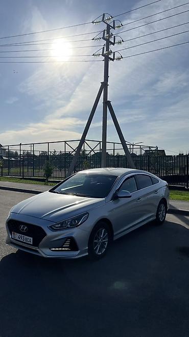 spark 2017: Hyundai Sonata: 2019 г., 2 л, Автомат, Бензин, Седан — 9