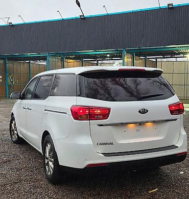 Kia: Kia Carnival: 2019 г., 2.2 л, Автомат, Дизель, Минивэн — 7
