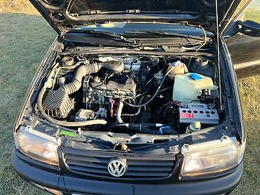 багаж ипсум: Volkswagen Passat Variant: 1995 г., 1.8 л, Механика, Бензин, Универсал — 10