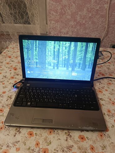 Dell: Dell notbuku satiram 
ssd qoyulub suretli isleyir — 1