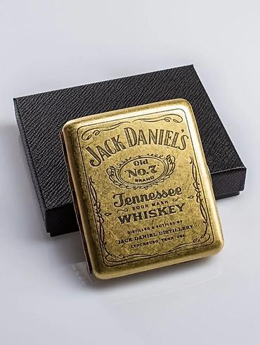 Металлический портсигар «Jack Daniel’s» в ретро‑стиле. - Корпус