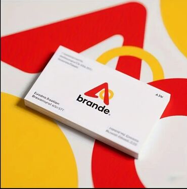 акция на установку брекетов: Vizit kart dizaynı və çapı - Fərdi və korporativ vizit kartlarının