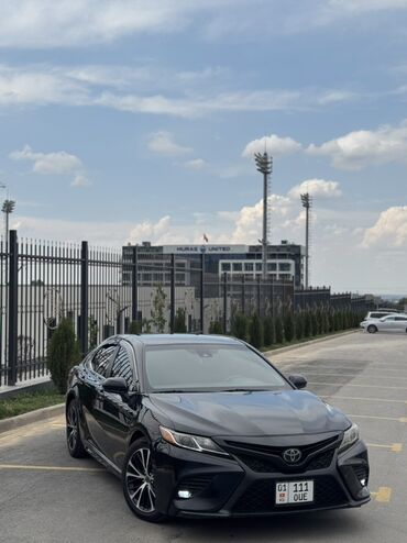 телешка авто: Toyota Camry: 2017 г., 2.5 л, Автоматические, Бензин, Седан