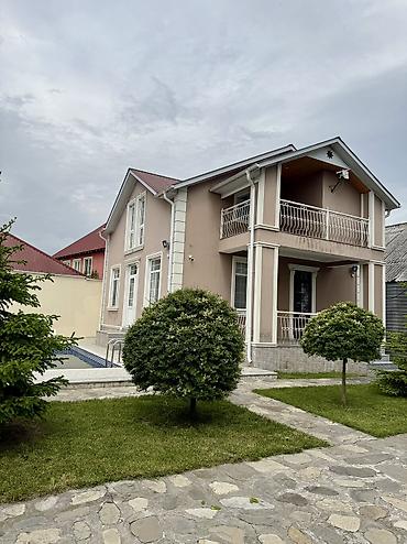 200 kv. m, 5 otaqlı