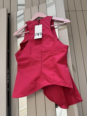 куртка zara: ZARA iki hissəli dəst – parlaq çəhrayı rəngdə. - Üst: qolsuz, dairəvi — 2