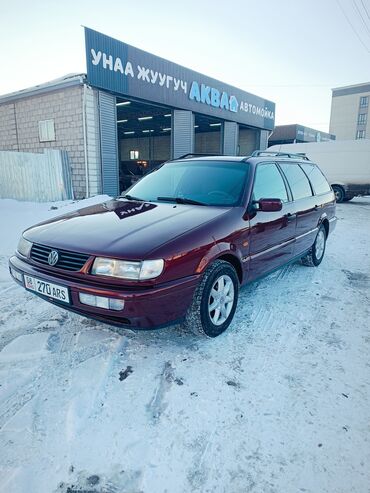 Volkswagen: Volkswagen Passat: 1994 г., 1.8 л, Механика, Бензин, Универсал