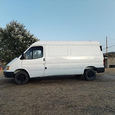 mercedes benz 208 d: 2.5 sade motor sade nasos ideal vezyetdedi yag azalmasi yoxdu peredok — 4