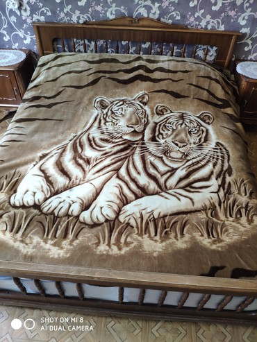 столица текстиля одеяло: Толстый пледна двухспальнюю кровать, производство Корея,среднее