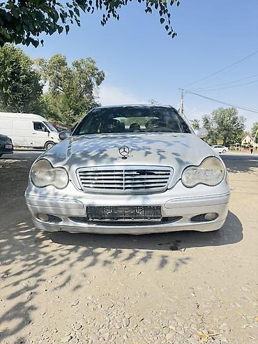 range over: Mercedes-Benz C-Class: 2000 г., 2.6 л, Автомат, Бензин, Седан — 6