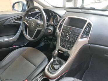 Opel: Opel Astra: 1.2 l. | 2011 έ. 141000 km. Χάτσμπακ — 10