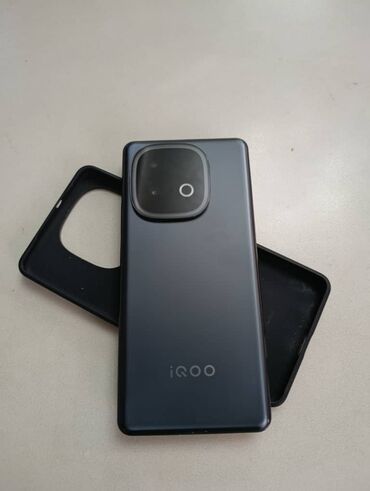 Vivo: Vivo iQOO 10, Б/у, 256 ГБ, цвет - Серый, 2 SIM