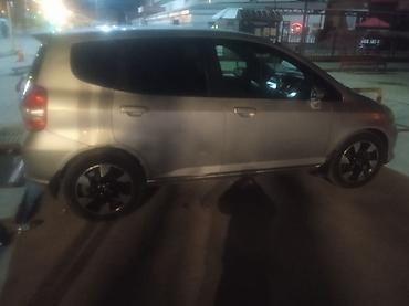 Honda: Honda Fit: 2002 г., 1.3 л, Вариатор, Бензин, Хэтчбэк — 4