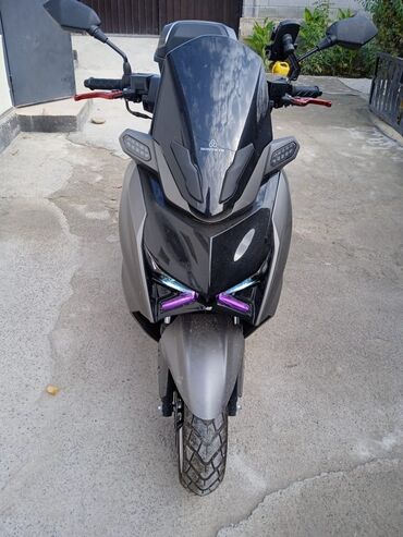 дождевик на скутер: Макси-скутер 150 куб. см, Бензин, Новый