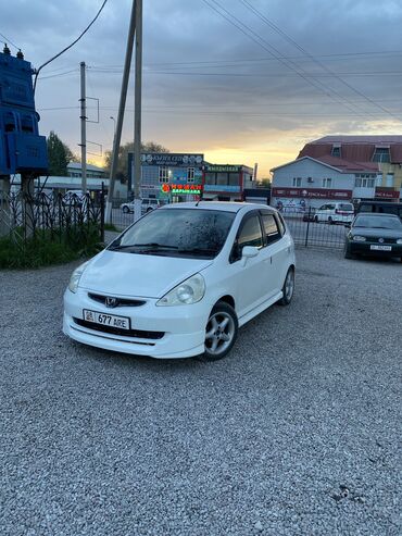 машины бишкек цены: Honda Fit: 2002 г., 1.3 л, Вариатор, Бензин, Хэтчбэк