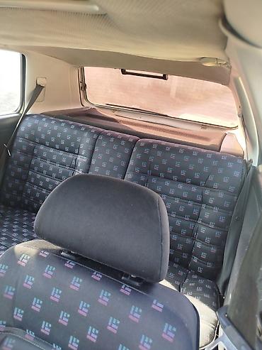 lexus es 2002: Volkswagen Golf: 1992 г., 1.8 л, Механика, Бензин, Хэтчбэк — 9