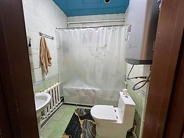 Продажа коттеджей и домов: Продаётся дом 	•	Площадь: ~220 м² 	•	Участок: 5 соток 	•	2 этажа — 27