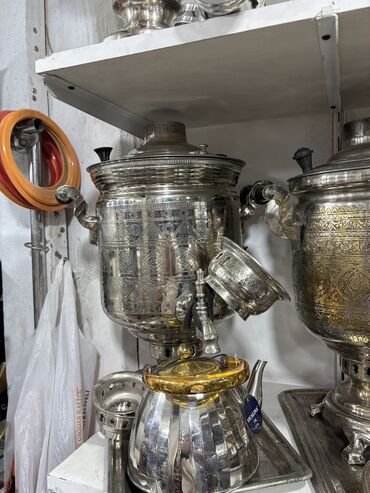 Markalar: Qədim samovar, 1950 il, Latun, Vəziyyəti: Əla