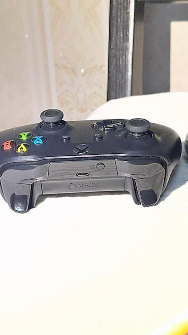 xbox core: Срочно Игровая консоль Xbox One X (черная) + 2 беспроводных « — 4