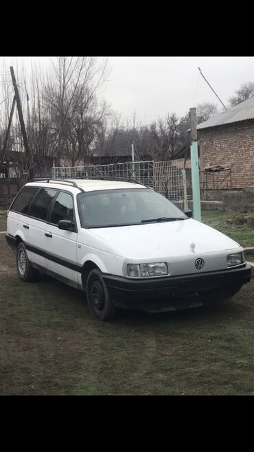 пассат ю4: Volkswagen Passat: 1993 г., 1.8 л, Механика, Бензин, Универсал