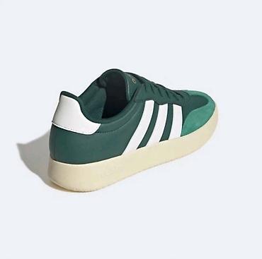 Ayaqqabılar: Adidas Barreda - Green
Amerikadan yeni gəlib, qutusu var. Ölçü 45 — 4