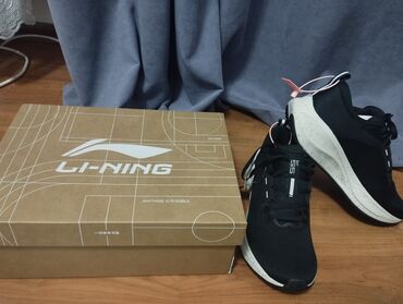 куртки мужские бишкек инстаграм: LI-NING Оригинал, Летние кроссовки. Новый 40 размер