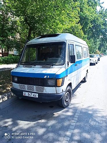 мерс 819: Mercedes-Benz T1: 1986 г., Бус — 1
