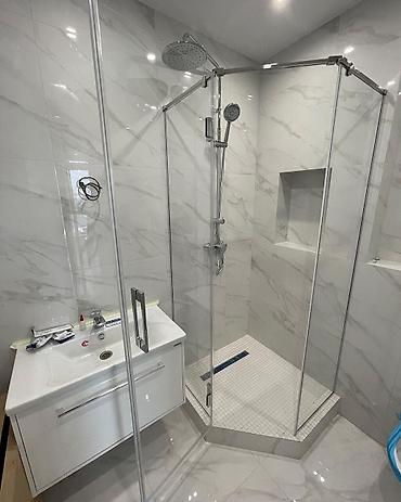 Душевые перегородки и ограждения: Душевые кабины душевые кабины Бишкек Душевые кабины и перегородки — 12