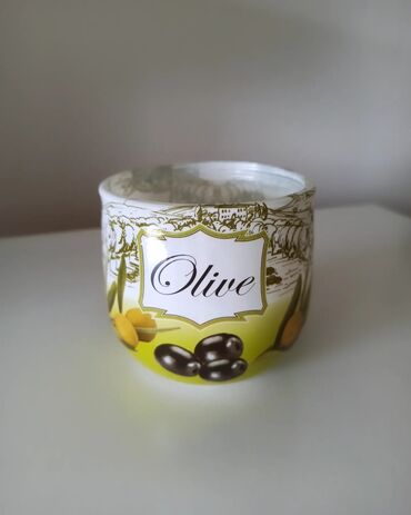 Home Decor: Scented candle, color - White, New