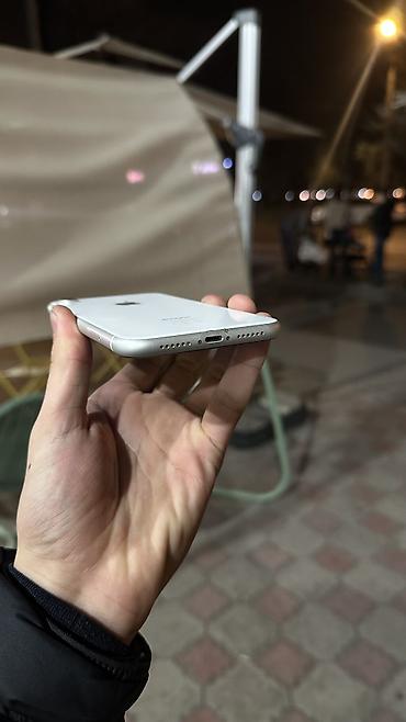 Apple iPhone: IPhone Xr, Б/у, 64 ГБ, Белый, 78 % — 3