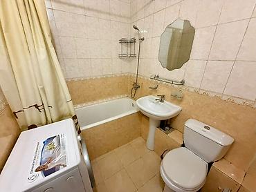 1к: 1 комната, 35 м², 10 мкр 105 серия, 2 этаж — 2