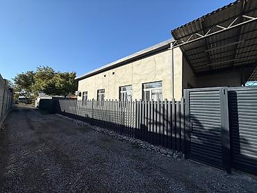 Продажа домов: 5 комнат, 100 м², 4 соток, Бишкек, Собственник — 3