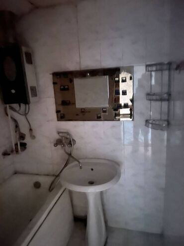 Köhnə tikili: Bakı, 2 otaqlı, Köhnə tikili, m. Həzi Aslanov, 60 kv. m — 10