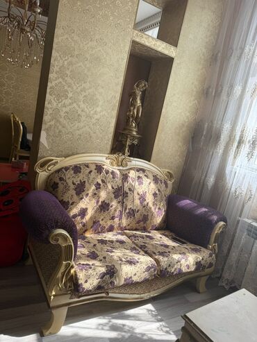 Divanlar: Mini-divan, İşlənmiş, Açılmayan