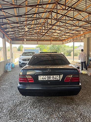 Mercedes-Benz: Mercedes-Benz E‑Class W210 sedan - Kuzov: qara rəng, 4 qapı, orijinal — 7