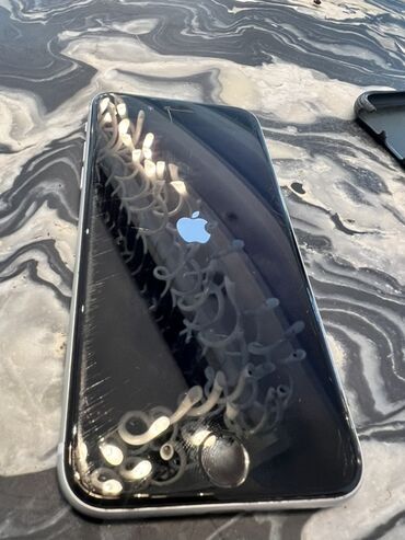 see kondisioner: IPhone SE 2022, Ağ, Barmaq izi