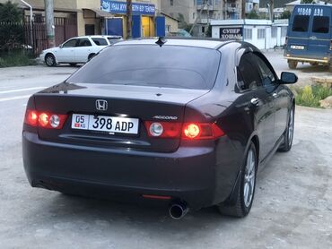 Honda: Honda Accord: 2004 г., 2 л, Автомат, Бензин, Седан at lalafo.kg — 8 Honda: Honda Accord: 2004 г., 2 л, Автомат, Бензин, Седан — 8