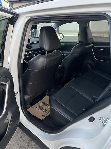 900: Toyota RAV4: 2020 г., 2.5 л, Гибрид, Кроссовер — 8