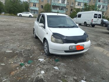 Toyota: Toyota Vitz: 2000 г., 1.3 л, Автомат, Бензин