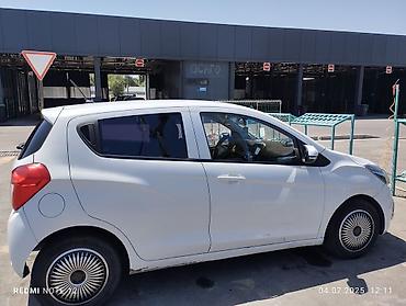 bmw 5 e39: Chevrolet Spark: 2017 г., 0.9 л, Автомат, Бензин, Хэтчбэк — 3