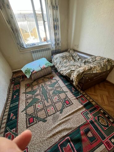 сдаю дом на долгий срок: Срочно чогу жашаганга 1 кыз керек.Бардык условиясы менен, серьезный